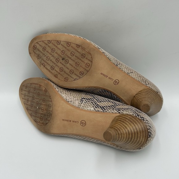 Giani Bernini Women's Shoes Snake Print 7.5 Beige Black Open Peep Toe Pull On - Picture 9 of 9